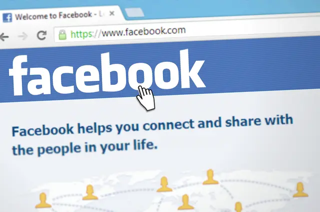 facebook comace